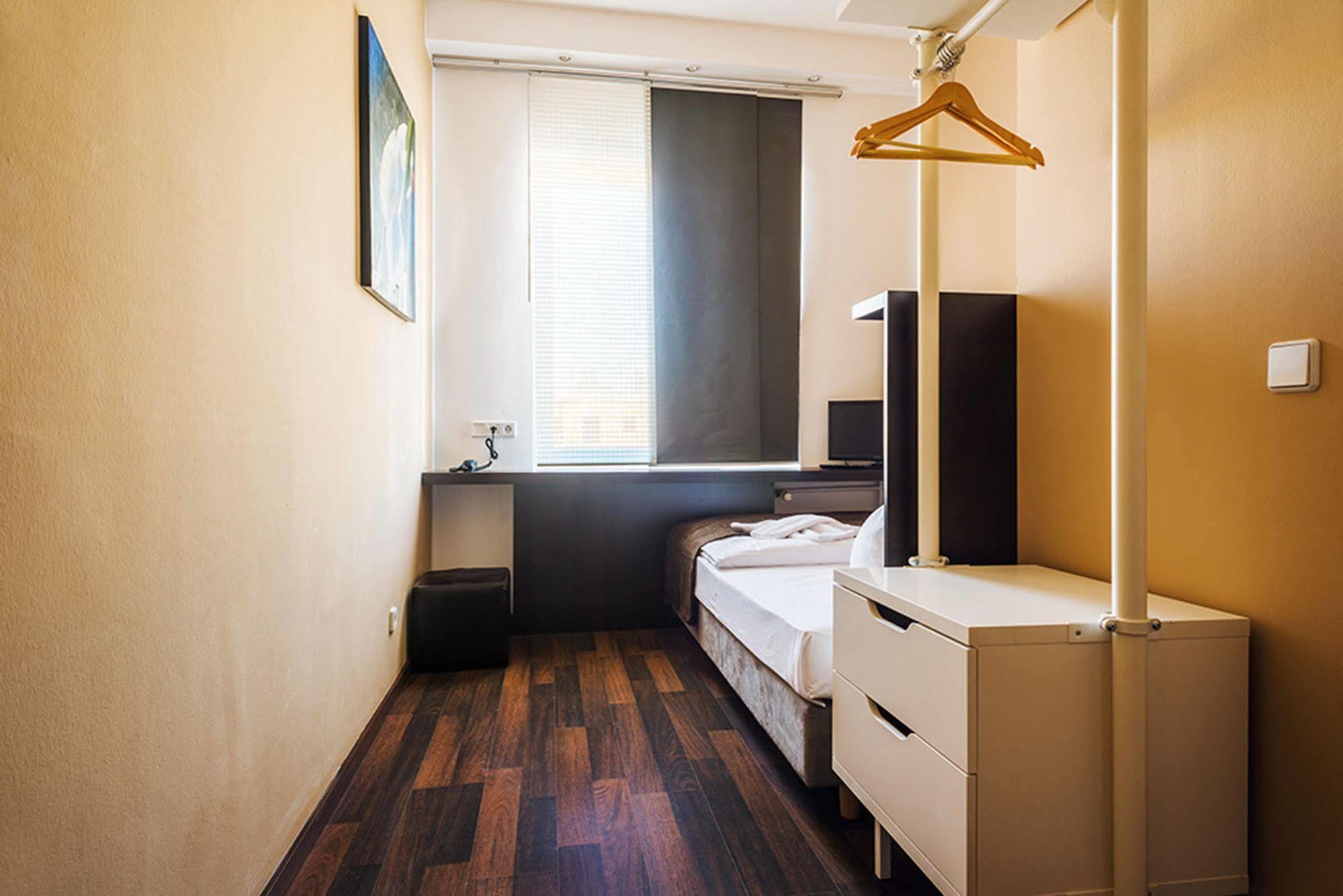 Hotel Apple 3*